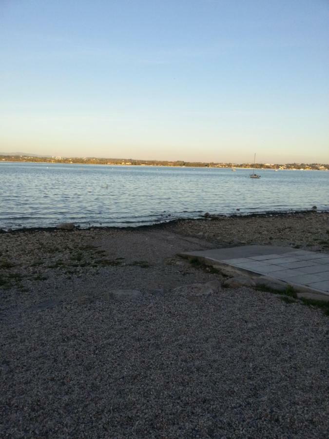 Peschiera Appartamenti Vacanze Пескьера-дель-Гарда Экстерьер фото